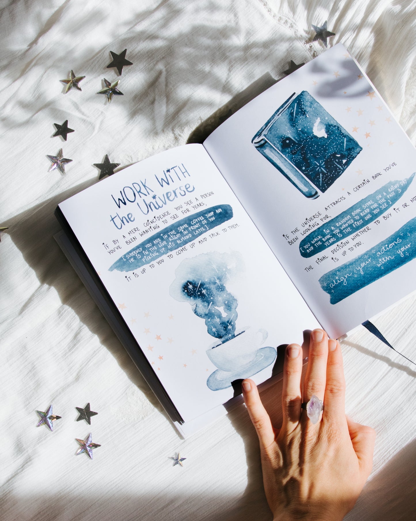 DreamyMoons Manifest Book