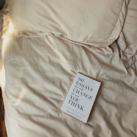 101 Essays That Will Change the Way You Think - Hardcover