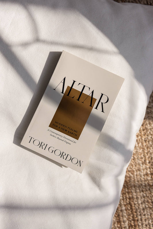 Altar: Modern Psalms for a New Earth - Paperback