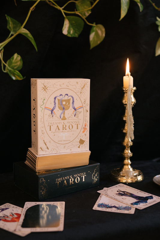 Dreamy Moons "LightWorker" Tarot Cards