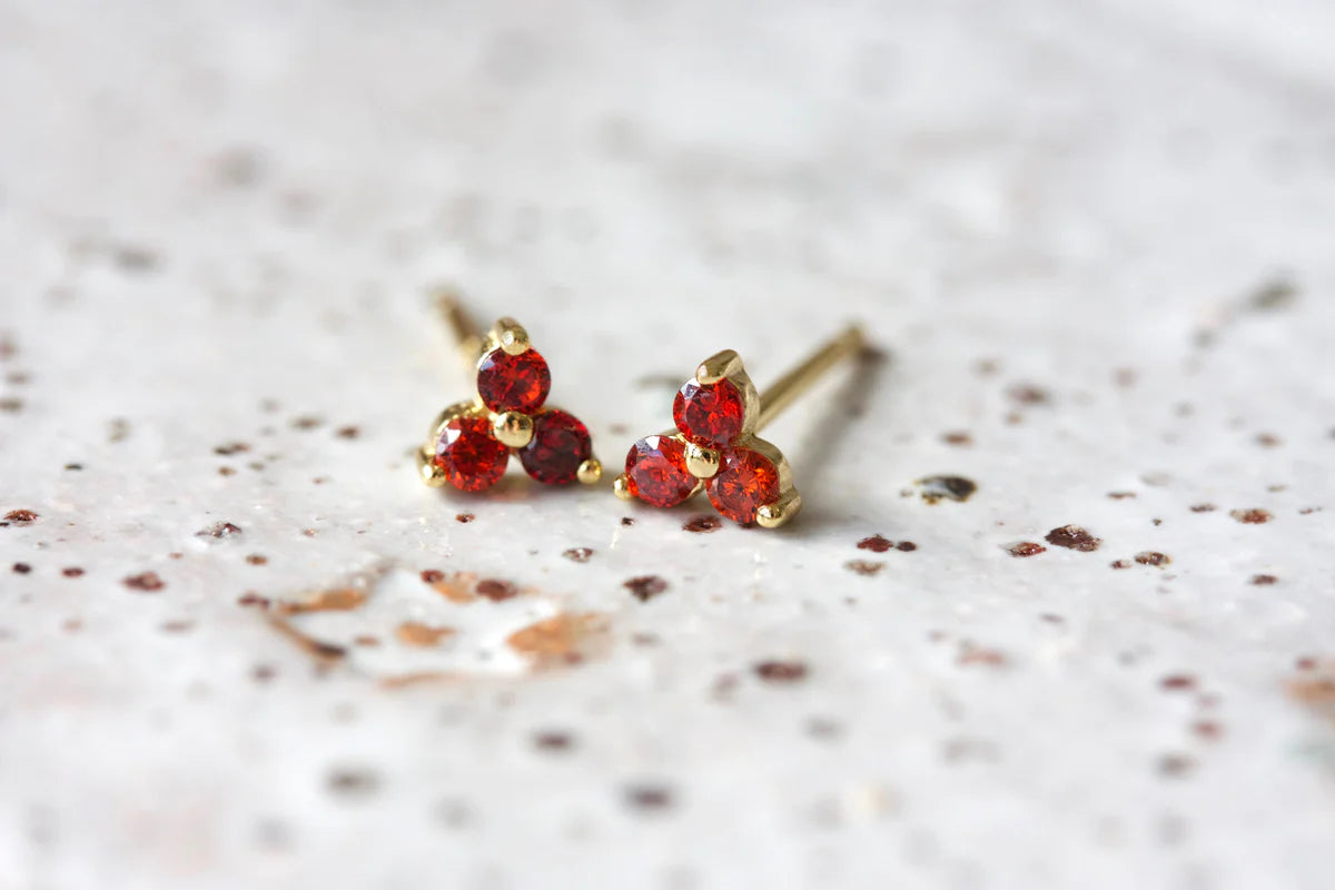 January Birthstone Stud Earrings - Gold / Garnet