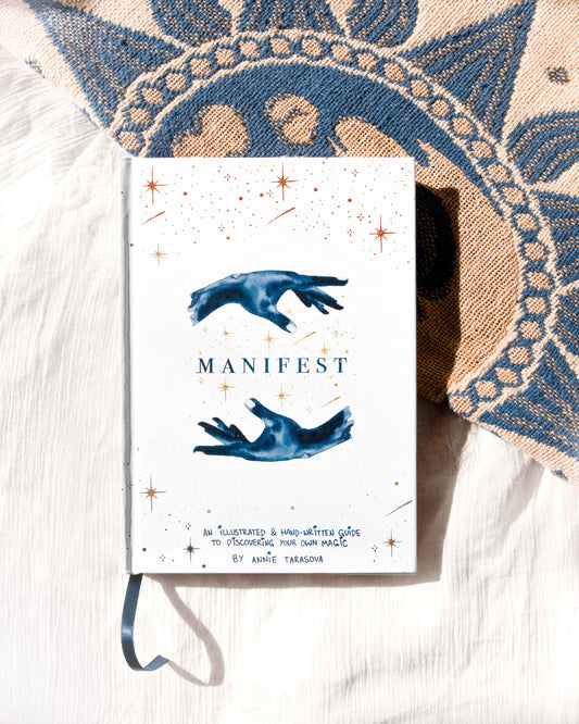 DreamyMoons Manifest Book